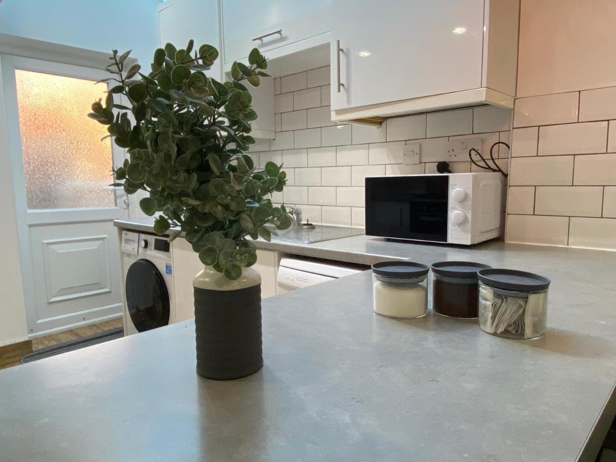 Nice Living Serviced Accommodations 2 Coventry Bagian luar foto