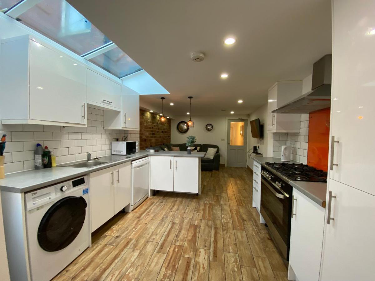 Nice Living Serviced Accommodations 2 Coventry Bagian luar foto