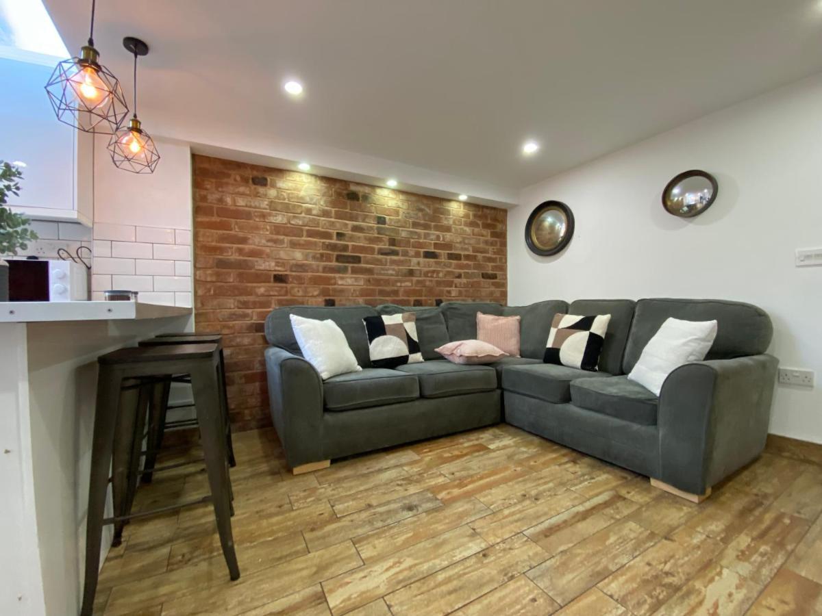 Nice Living Serviced Accommodations 2 Coventry Bagian luar foto