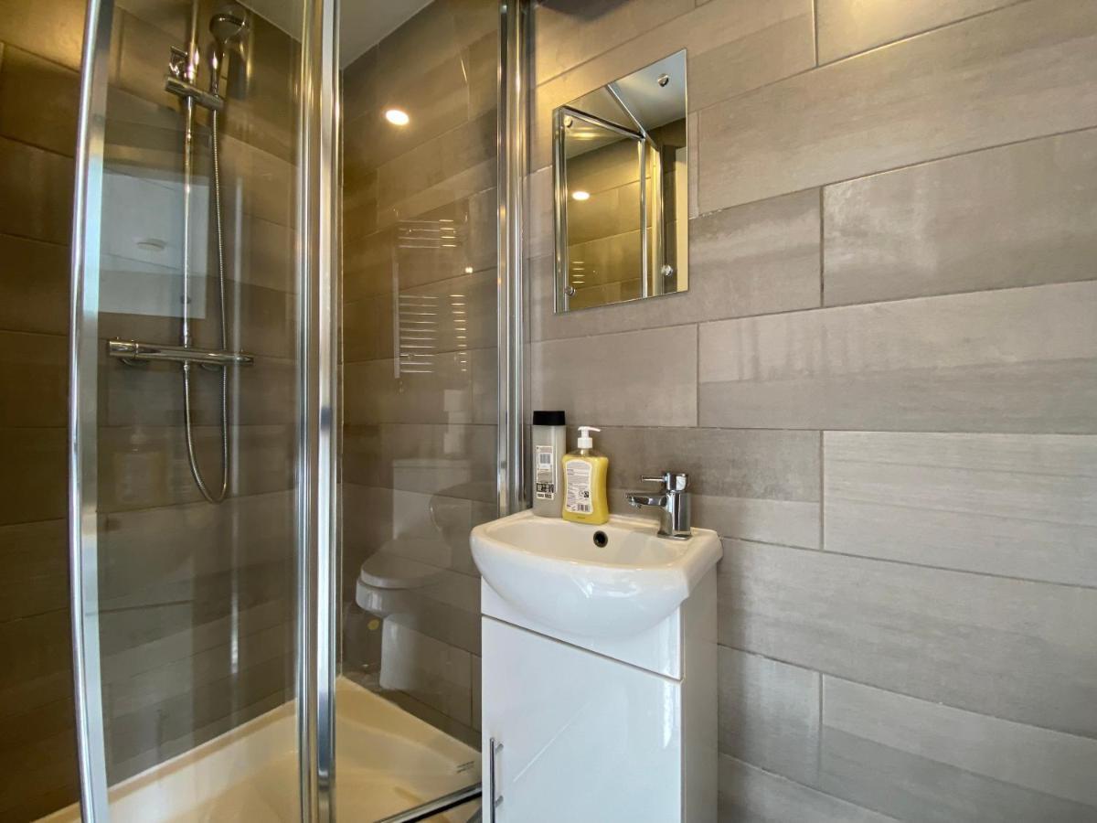 Nice Living Serviced Accommodations 2 Coventry Bagian luar foto